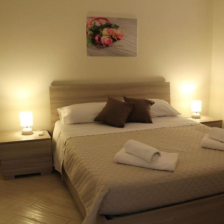 A&G Apartment Naxos-Taormina จีอาร์ดีนี นักซอส ภายนอก รูปภาพ
