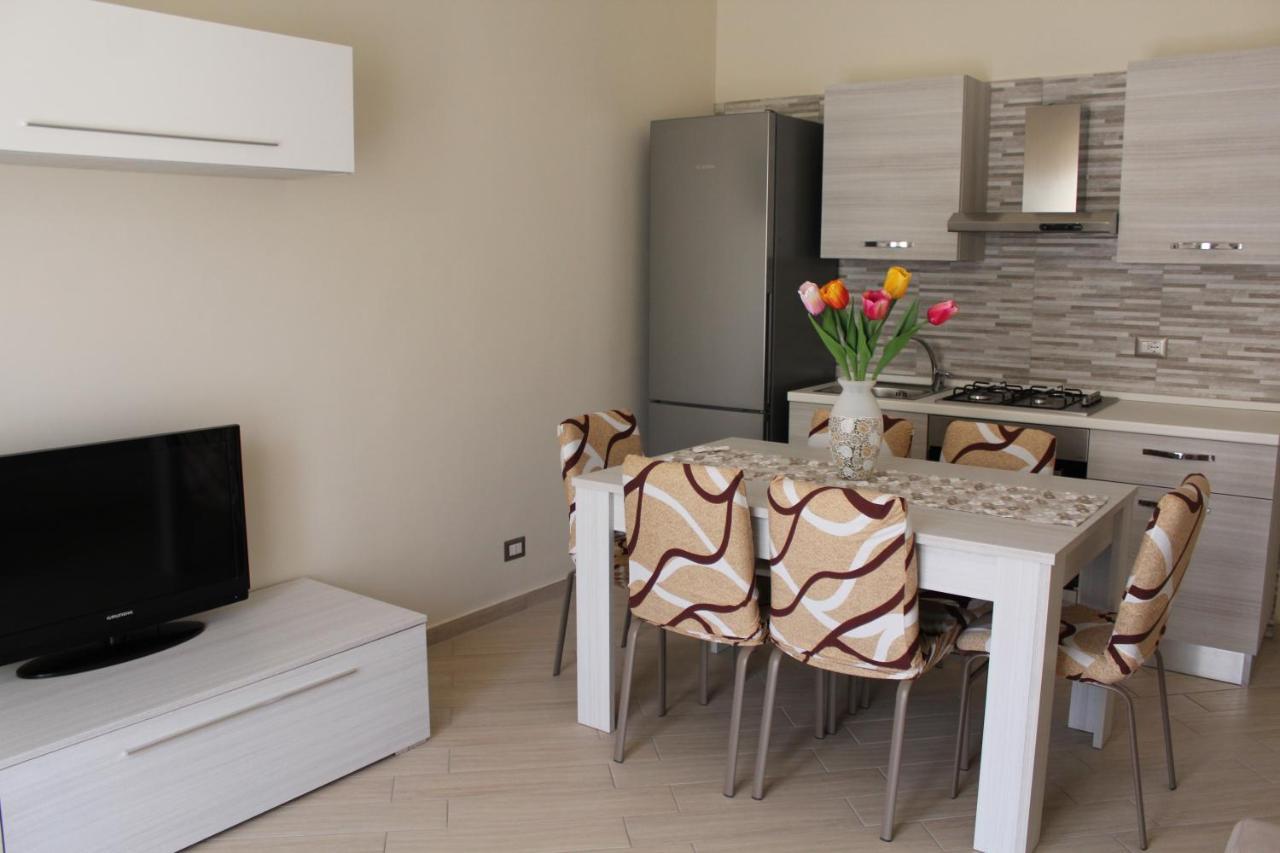 A&G Apartment Naxos-Taormina จีอาร์ดีนี นักซอส ภายนอก รูปภาพ