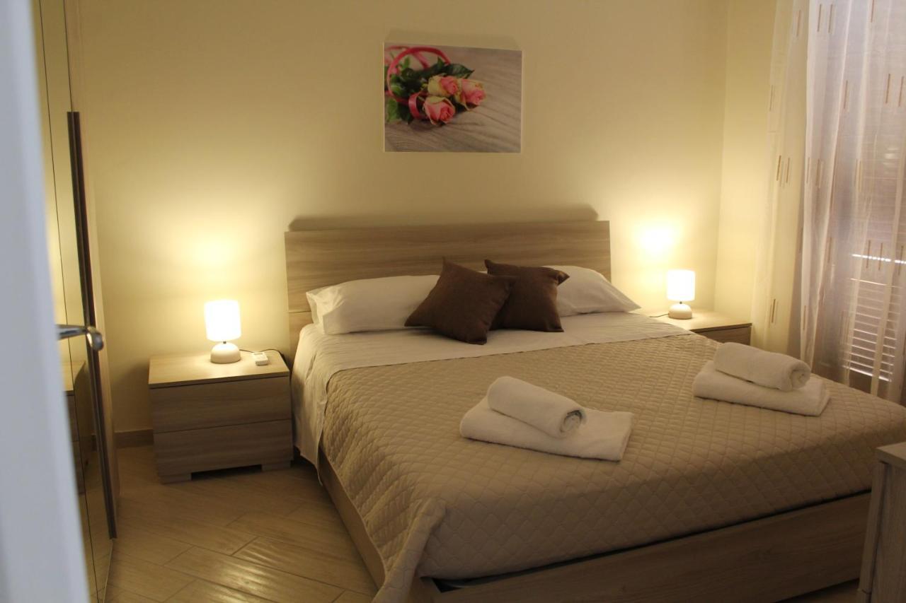 A&G Apartment Naxos-Taormina จีอาร์ดีนี นักซอส ภายนอก รูปภาพ