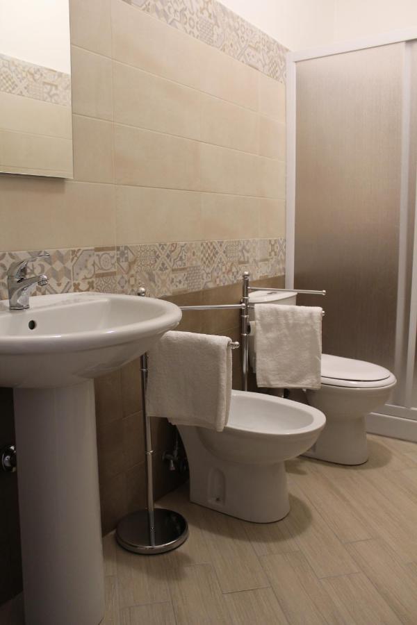 A&G Apartment Naxos-Taormina จีอาร์ดีนี นักซอส ภายนอก รูปภาพ